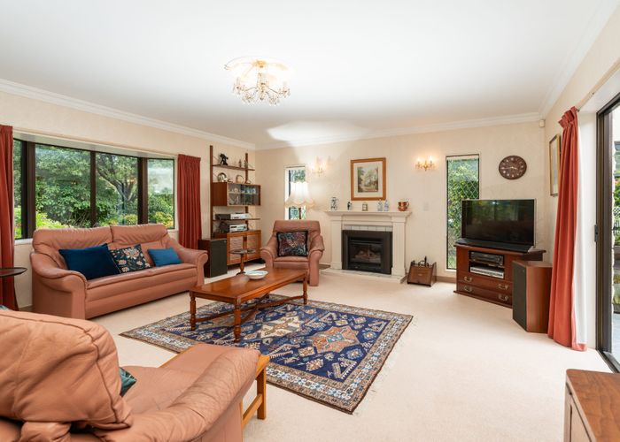  at 2 Lavinia Grove, Waikanae Beach, Kapiti Coast, Wellington