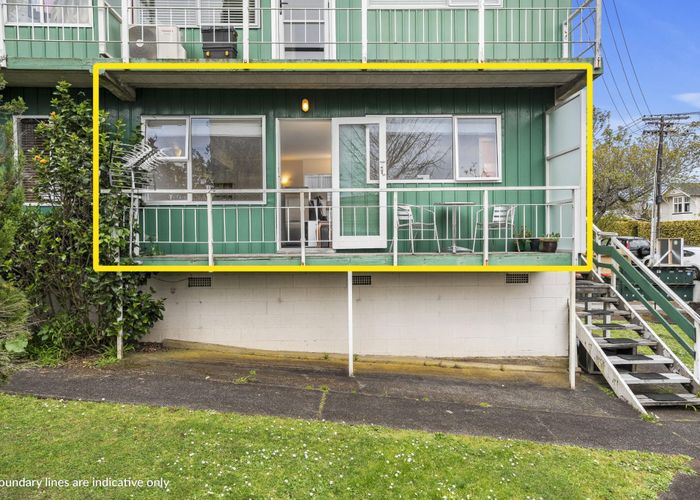  at 9/23 Fairview Road, Mount Eden, Auckland City, Auckland