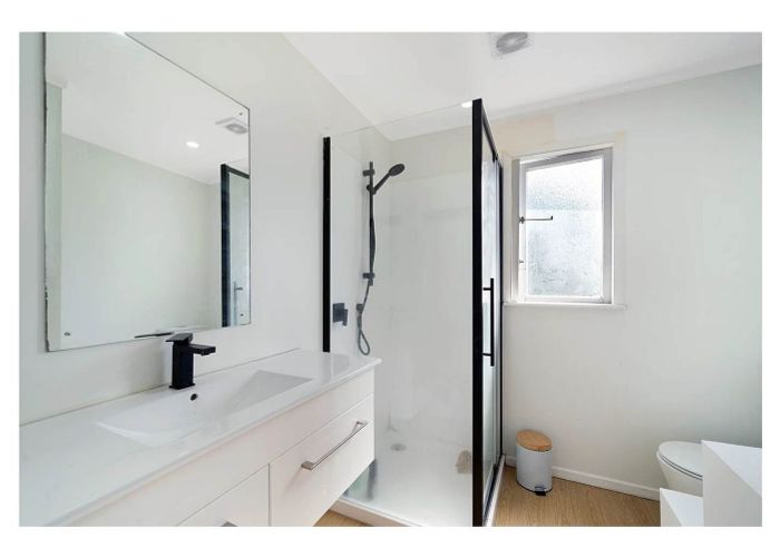  at 261 Sturges Road, Henderson, Waitakere City, Auckland