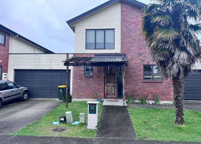  at 20 Secoia Crescent, Mangere, Auckland