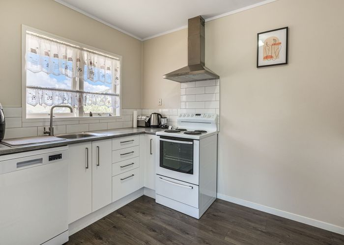  at 2/7 Caulton Street, Saint Johns, Auckland City, Auckland