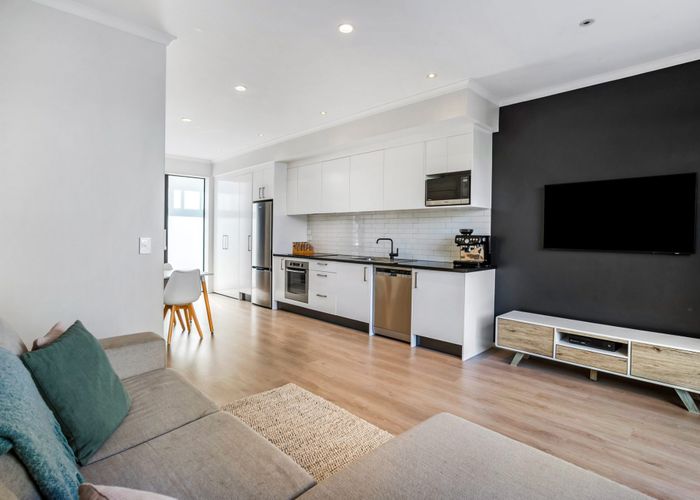  at 7 Harakeke Road, Hobsonville, Waitakere City, Auckland
