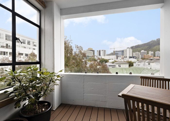  at 12/125 Thorndon Quay, Pipitea, Wellington