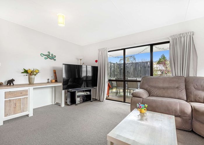  at 35b Aquarius Drive, Kawaha Point, Rotorua, Bay Of Plenty