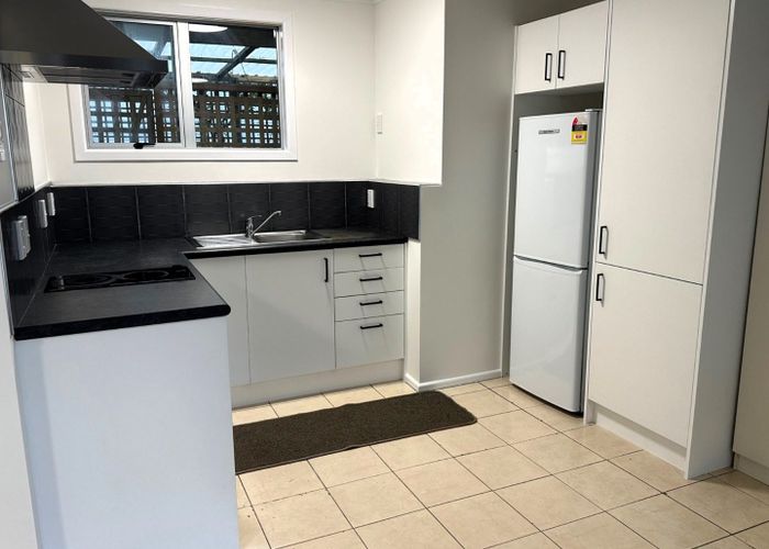  at 15A Rothwell Place, Sunnyhills, Manukau City, Auckland