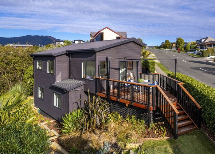  at 319 Princes Drive, Britannia Heights, Nelson, Nelson / Tasman