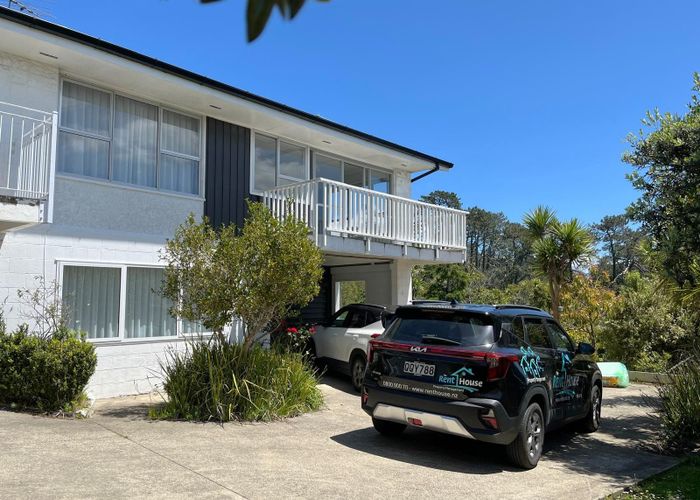  at 4/300 St Johns Road, Meadowbank, Auckland City, Auckland
