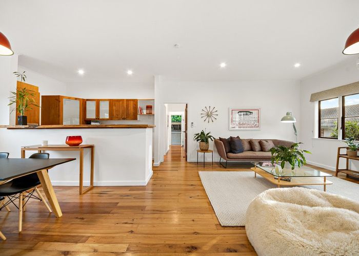  at 1/20 Brook Street, Milford, North Shore City, Auckland