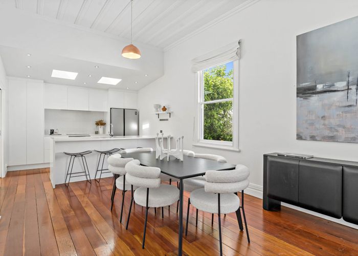  at 6 Kowhai Street, Mount Eden, Auckland City, Auckland