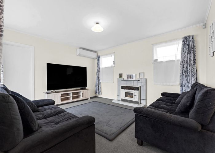  at 65 Greenmeadows Avenue, Manurewa East, Manukau City, Auckland