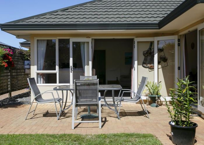  at 8 Balmoral Drive, Hilltop, Taupo