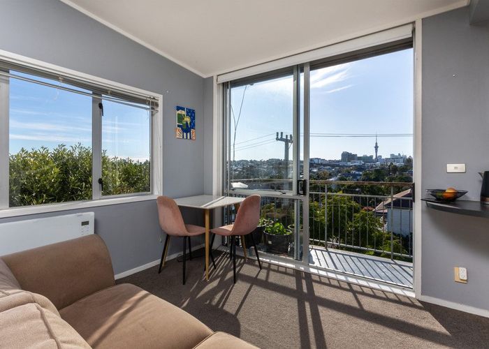  at 7/90 Crummer Road, Grey Lynn, Auckland City, Auckland