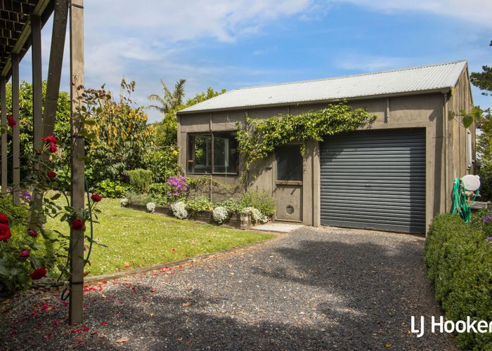  at 35 Athenree Road, Athenree, Western Bay Of Plenty, Bay Of Plenty