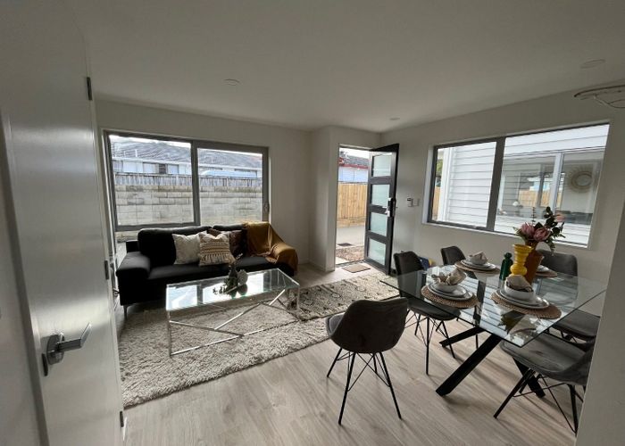  at 127B Buckland Road, Mangere East, Auckland