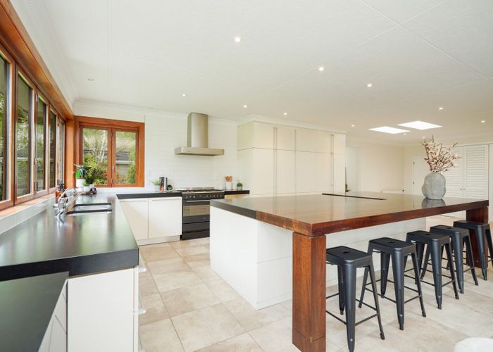  at 100 Leonard Road, West Plains, Invercargill