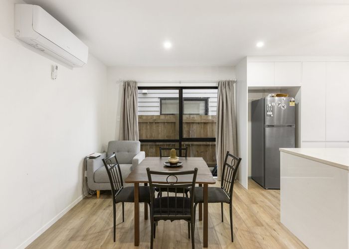  at 160 Hill Road, Manurewa, Auckland