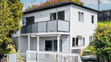  at 1A Highgrove Lane, Totara Vale, Auckland