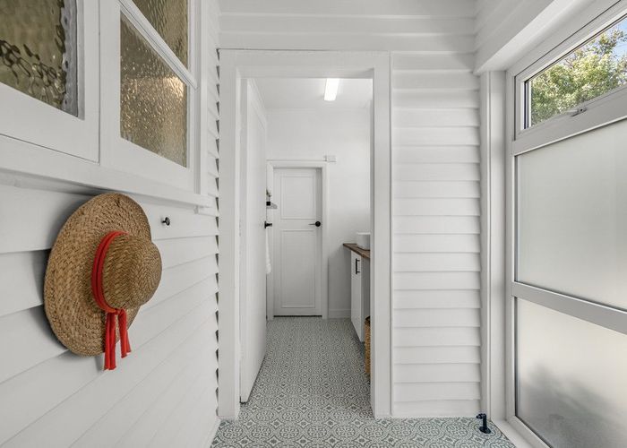  at 20 Titiro Moana Road, Korokoro, Lower Hutt, Wellington