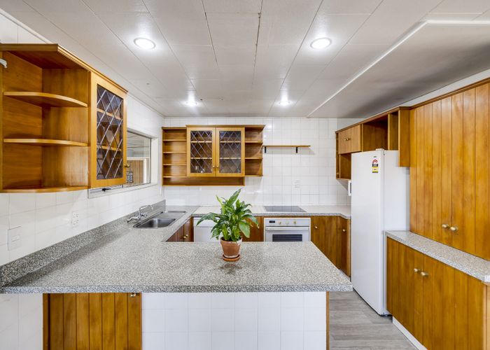  at 43 Lanark Place, Tamatea, Napier