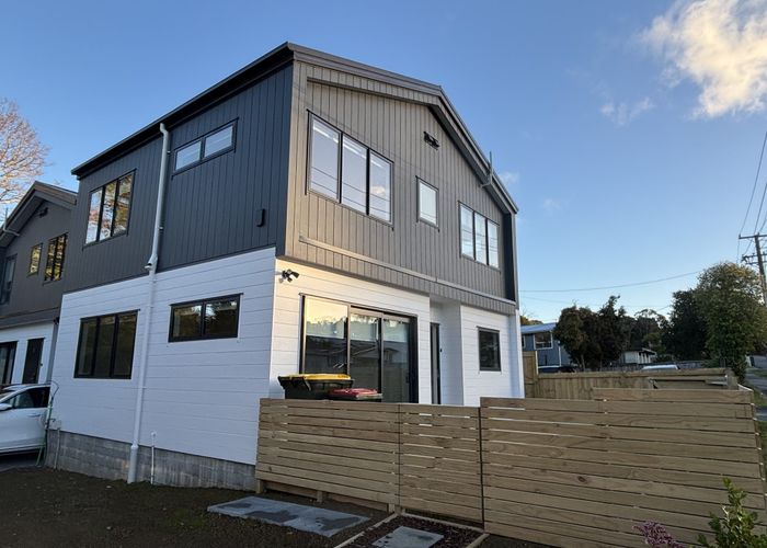  at 47 Ellice Road, Totara Vale, Auckland