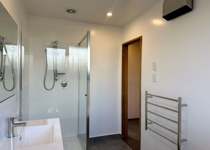  at 5A Tuscany Place, Beckenham, Christchurch City, Canterbury