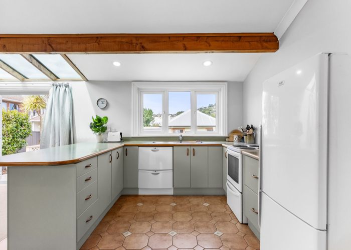  at 10 Earp Street, Johnsonville, Wellington, Wellington