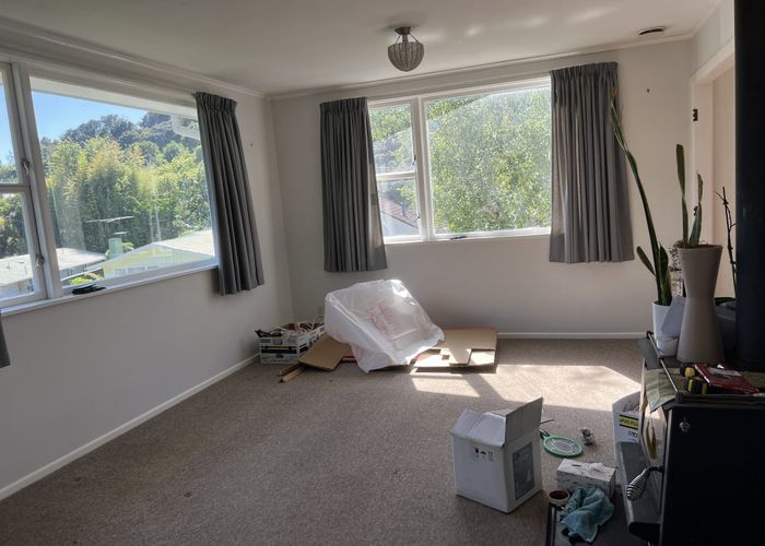 at 18 Deller Grove, Silverstream, Upper Hutt, Wellington