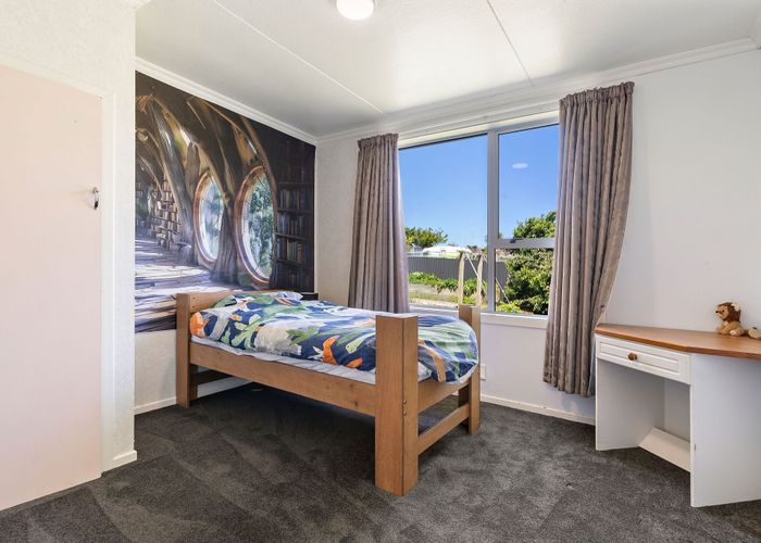  at 73 Church Street, Riverton, Riverton