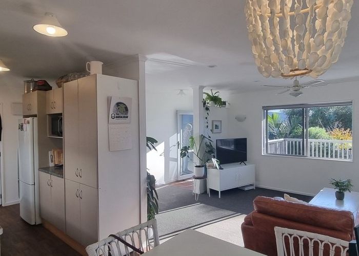  at 1059B Papamoa Beach Road, Papamoa, Tauranga, Bay Of Plenty