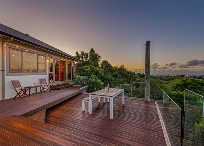  at 117 Ruapehu Drive, Fitzherbert, Palmerston North, Manawatu / Whanganui