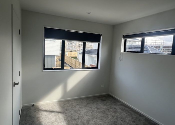  at 1/39 Renata Cres, Te Atatu Peninsula, Waitakere City, Auckland