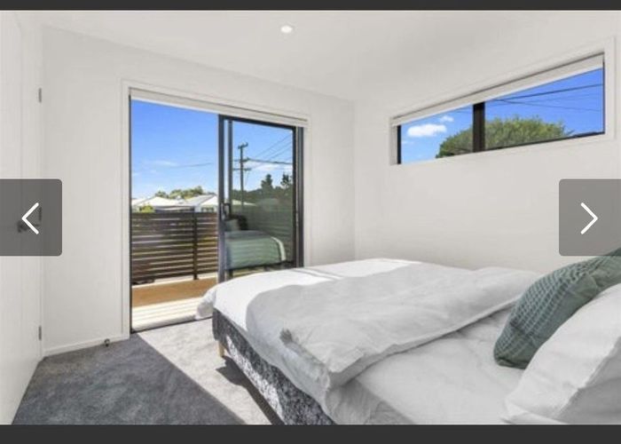  at 2/137 View Road, Sunnyvale, Waitakere City, Auckland