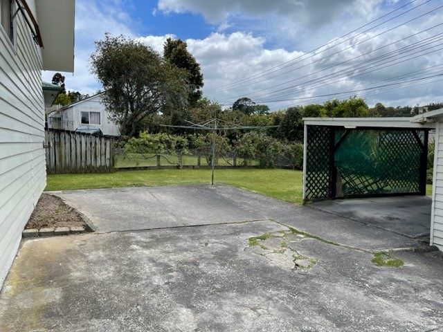  at 20 Vina Place, Massey, Auckland