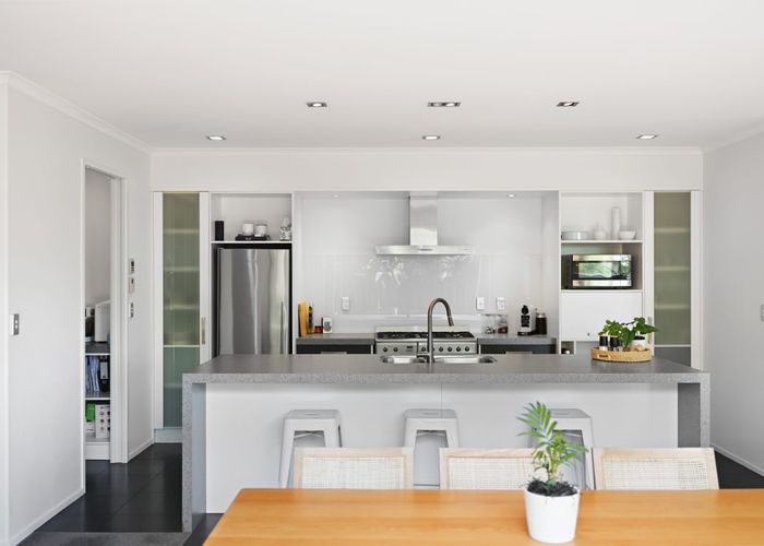  at 5 Hawkridge Rise, Huntington, Hamilton, Waikato