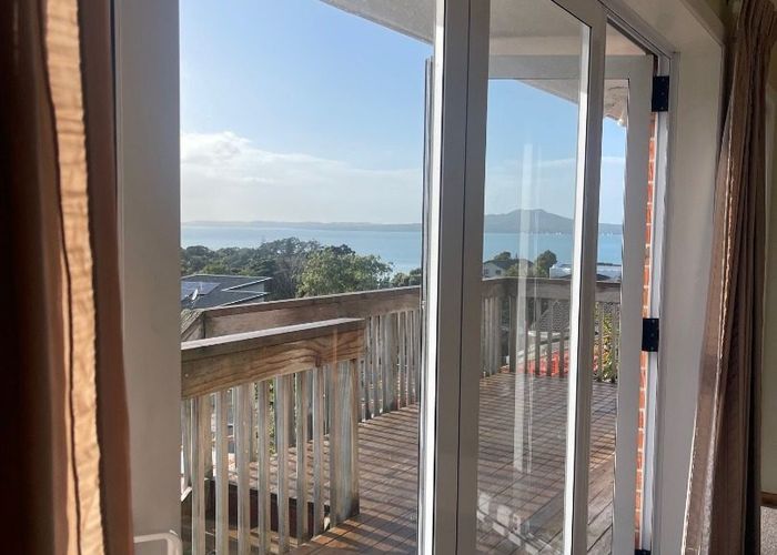  at 4/73 Castor Bay Road, Castor Bay, North Shore City, Auckland