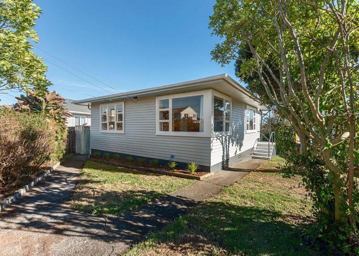  at 13 Adventure Street, Marfell, New Plymouth