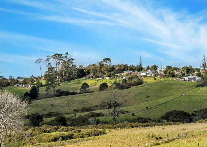  at 38 Paretao Street, Massey, Waitakere City, Auckland