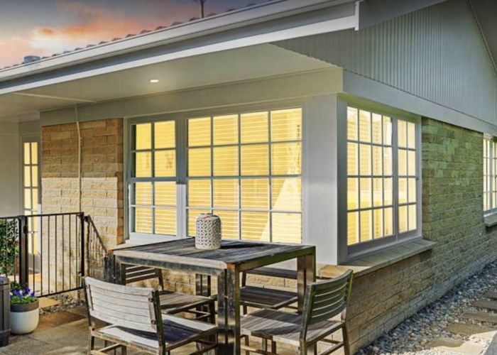  at 2/202 Fisher Parade, Farm Cove, Auckland