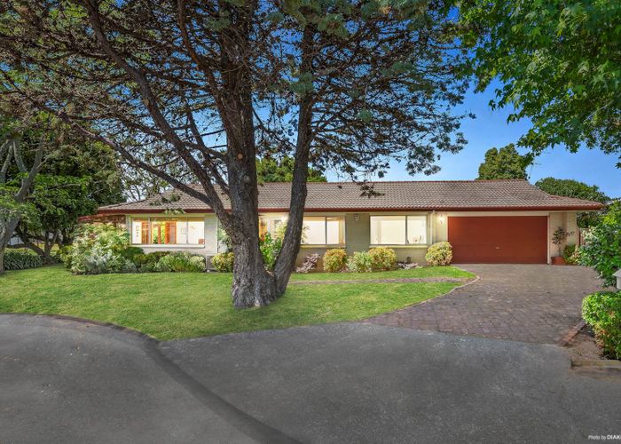 at 5 Windoma Circle, Manukau, Auckland