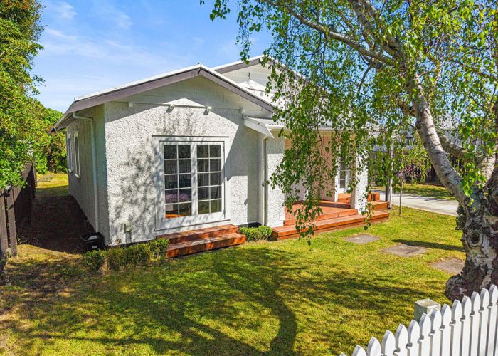  at 11 Dustin Street, Gonville, Whanganui, Manawatu / Whanganui