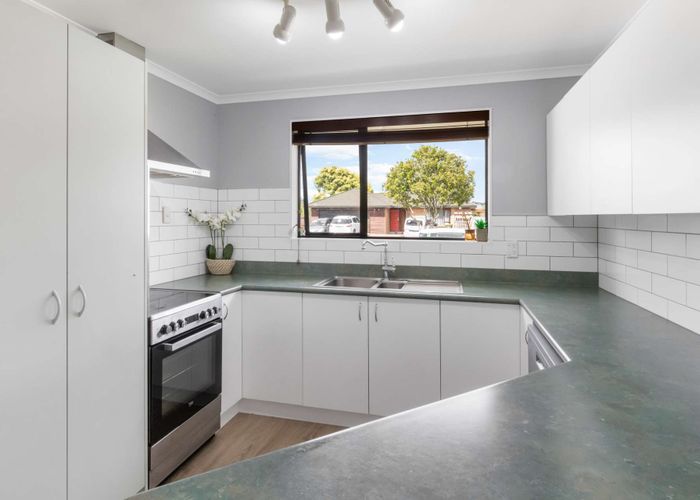  at 28 Aldershot Place, Nawton, Hamilton