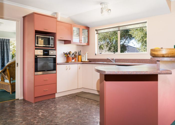  at 68 Eastwood Rise, Waimairi Beach, Christchurch