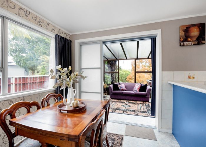  at 66 Hooker Avenue, Chedworth, Hamilton