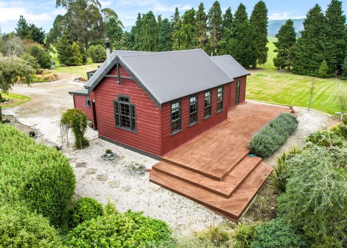  at 2482 Herbert-Hampden Road, Waianakarua