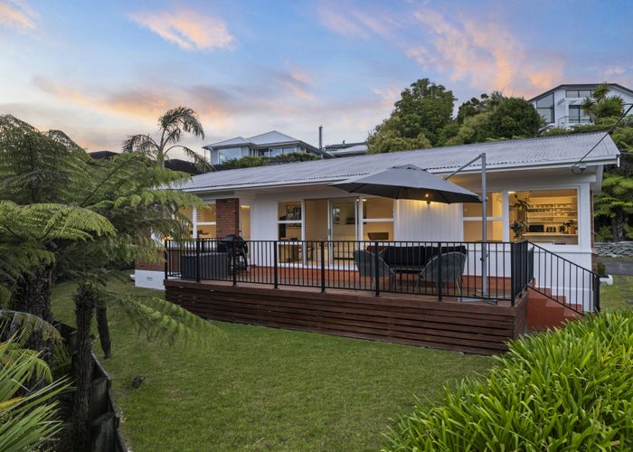  at 8 Oban Road, Browns Bay, Auckland