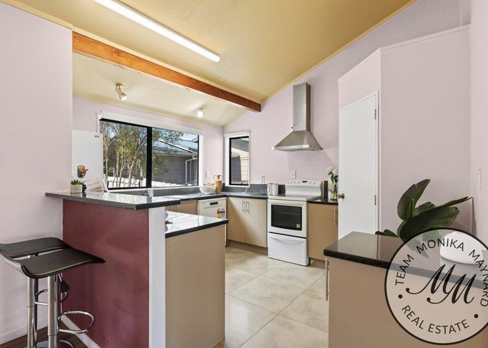  at 36 Ransom Smyth Drive, Goodwood Heights, Auckland