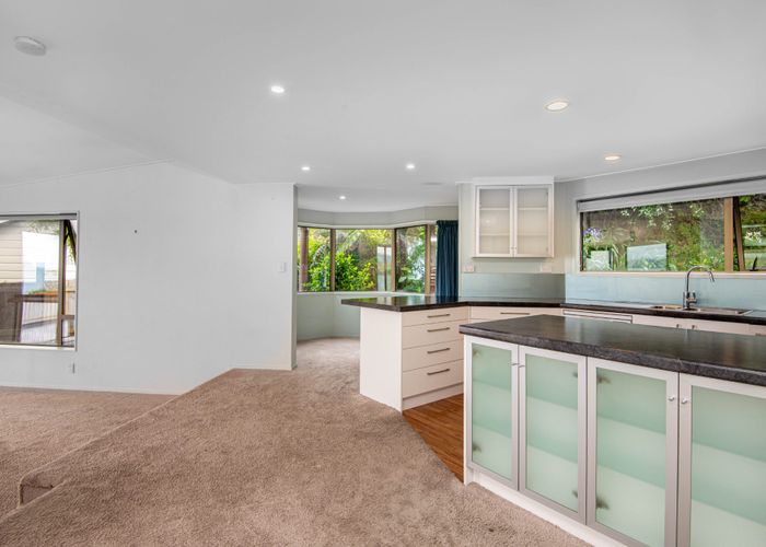  at 146 Motuhara Road, Plimmerton, Porirua, Wellington