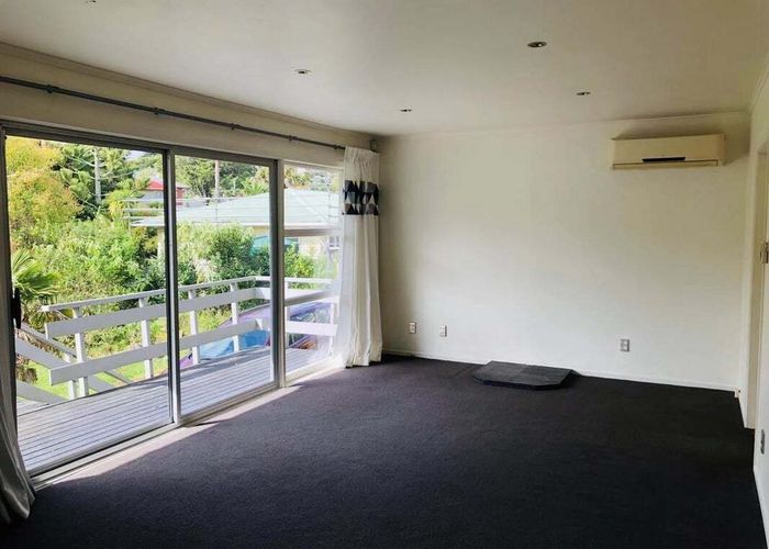  at 61 Peach Road, Glenfield, North Shore City, Auckland