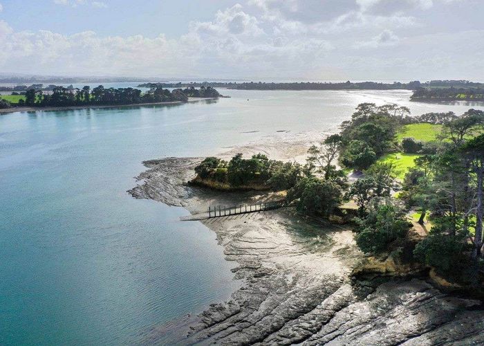  at 6  Okoreka Road, Glenbrook, Franklin, Auckland
