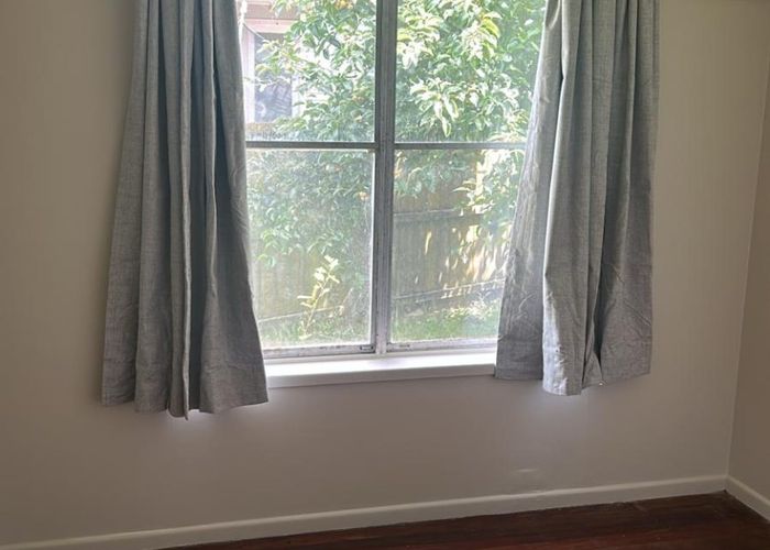  at 5 Bernard Street, Papatoetoe, Manukau City, Auckland